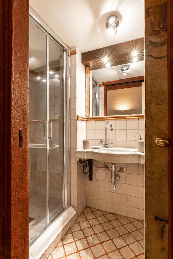 Cozy House In Naviglio Grande - Homy Apartments Μιλάνο Εξωτερικό φωτογραφία